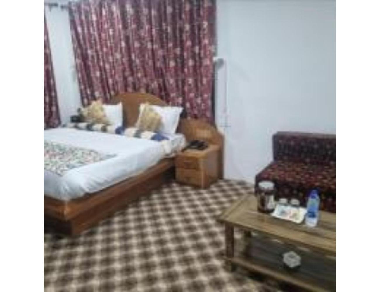New Relax Inn, Pahalgam, 2 Km From Lidder Valley Esterno foto