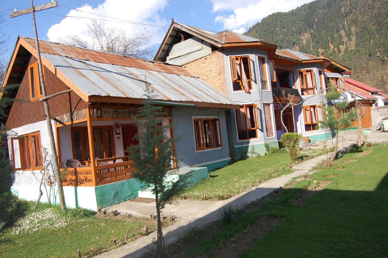 New Relax Inn, Pahalgam, 2 Km From Lidder Valley Esterno foto