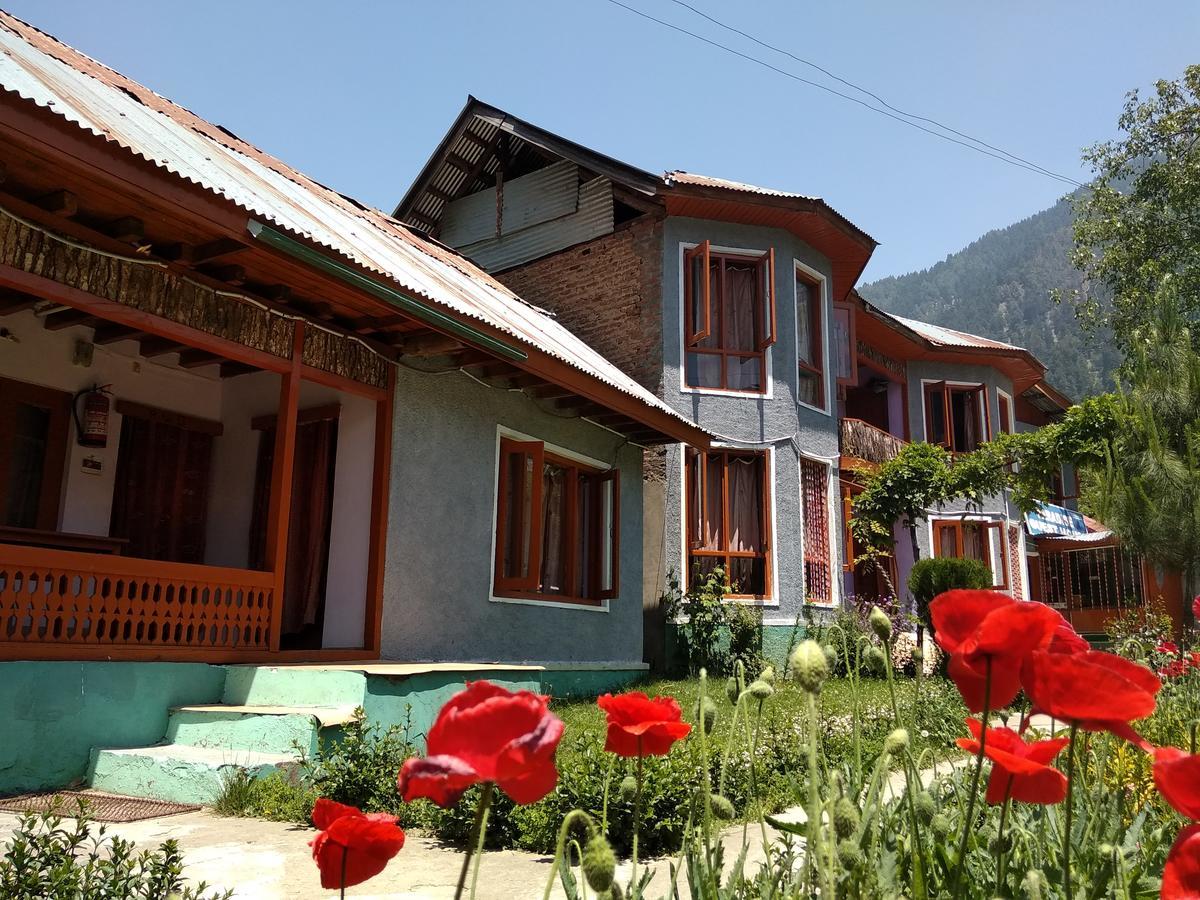 New Relax Inn, Pahalgam, 2 Km From Lidder Valley Esterno foto