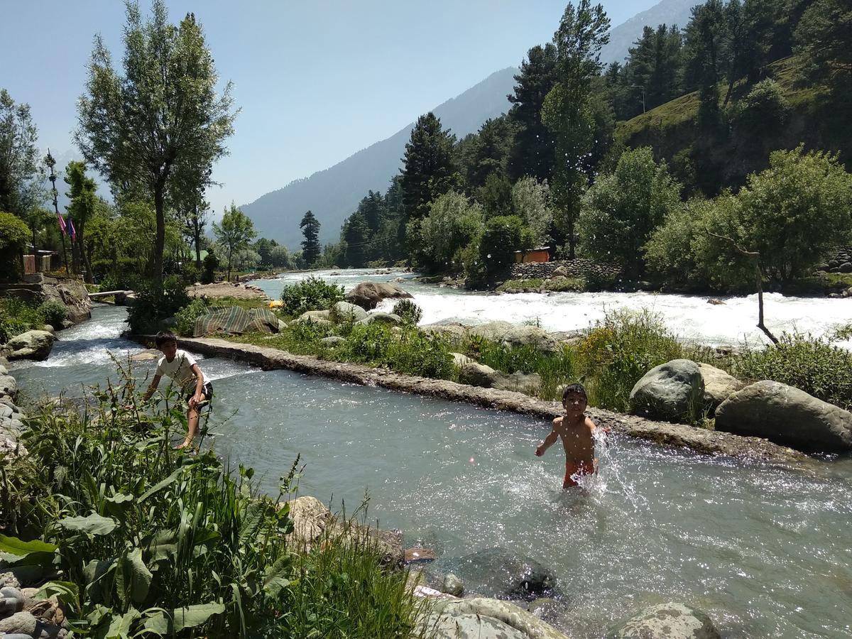 New Relax Inn, Pahalgam, 2 Km From Lidder Valley Esterno foto
